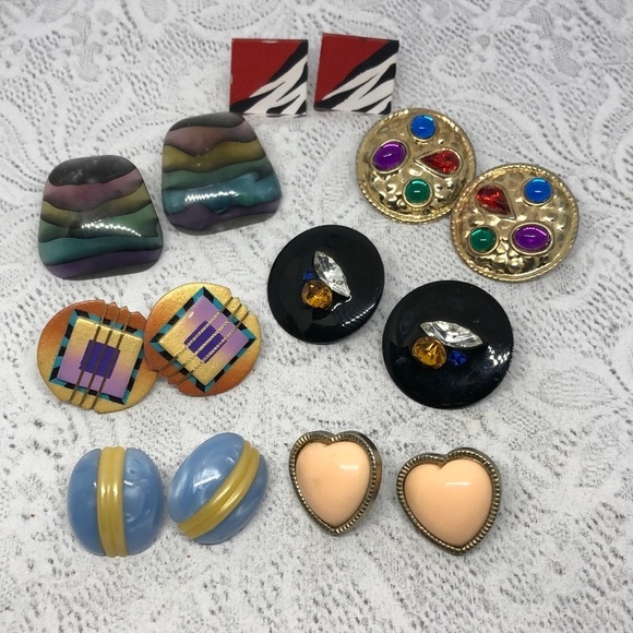 Bundle lot 7 funky fun vintage statement earrings - Picture 1 of 9